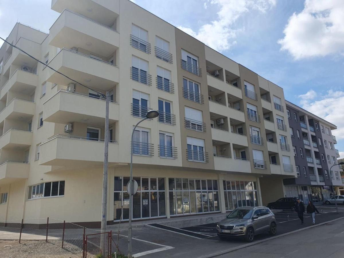 Apartmanm&M Banja Luka Exteriör bild