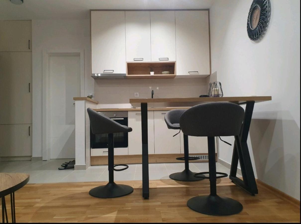 Apartmanm&M Banja Luka Exteriör bild